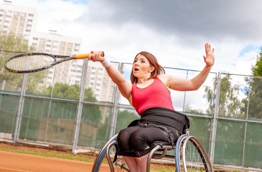 Académico analiza el rol de la terapia ocupacional en el deporte inclusivo y adaptado